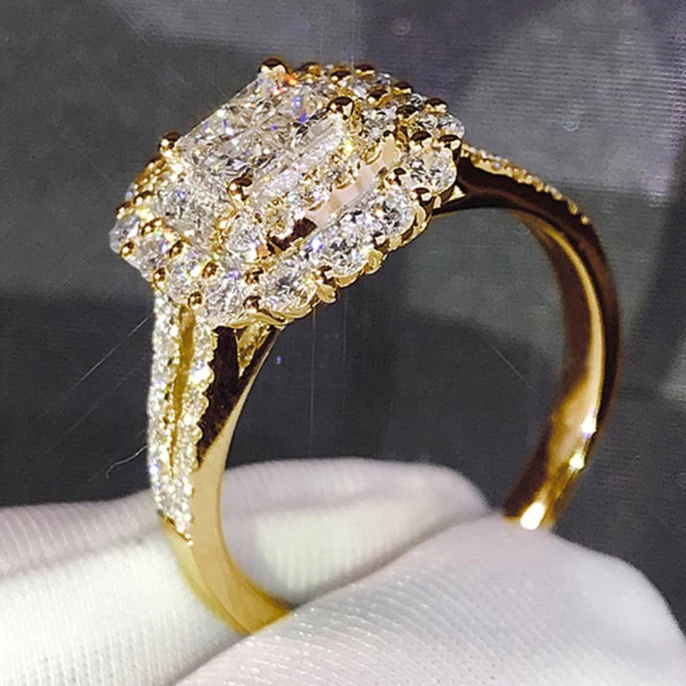 Huitan splendido anello da donna a forma quadrata completamente bling ghiacciato micro pavimenta cristallo zircone abbagliante anello da sposa anello di fidanzamento per matrimonio