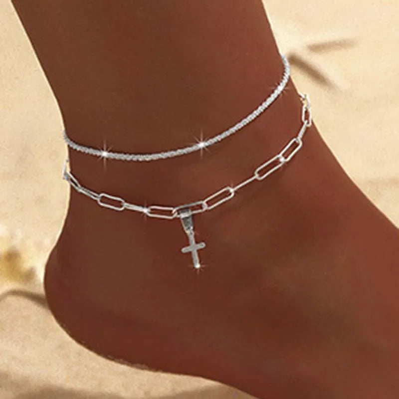 Cavigliera a catena sottile scintillante per donna Bracciale a doppio strato con ciondolo a forma di croce a cuore con zirconi sul piede della gamba Gioielli da spiaggia estivi alla moda