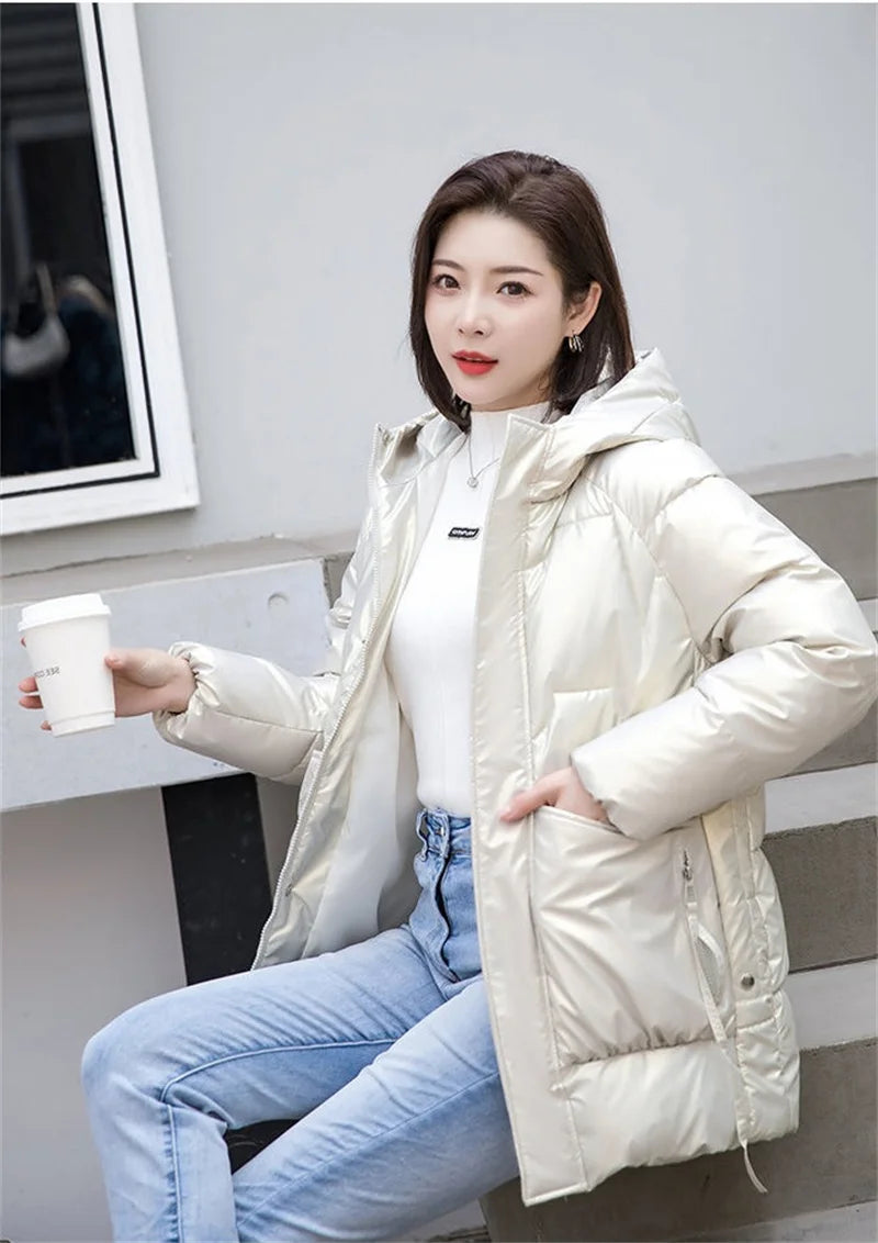 Nuova Giacca Invernale 2026 per Donna, Parka Lucido Imbottito in Cotone, Giacca Femminile Tinta Unita, Cappotto Caldo con Cappuccio