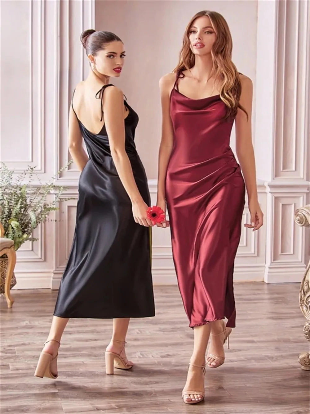 Abito da donna maxi da spiaggia in raso bordeaux per Natale Spacco laterale sexy Cinghie regolabili Abito da ballo da sera Abiti da damigella d'onore economici
