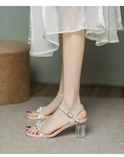 Damen-Sommersandalen 2026 Neu mit Perlen High Heels Pantoletten Mädchen mit Kristallabsatz Trendige transparente Sommerschuhe