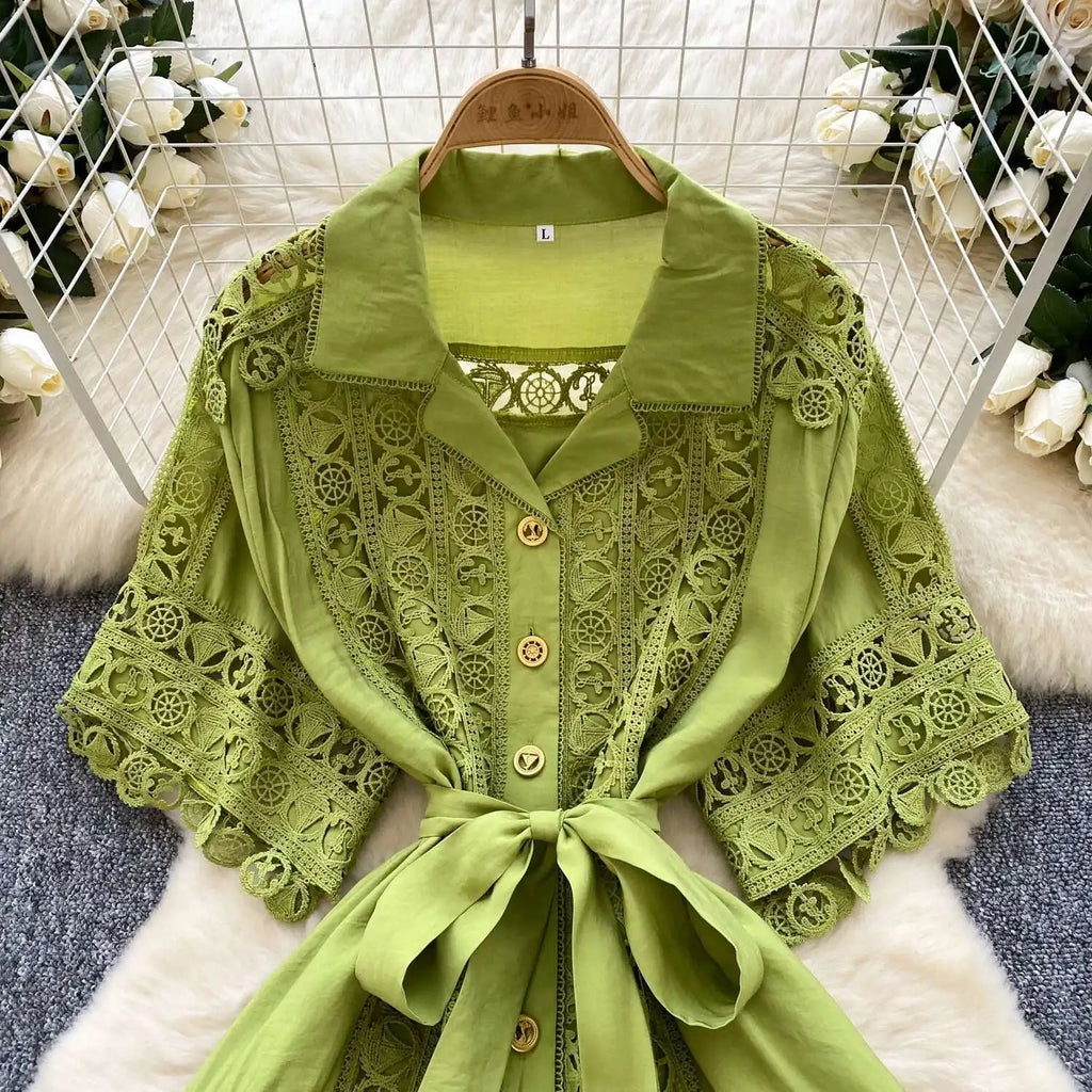 Abiti midi scavati di lusso Camicia da donna Vacanza estiva Elegante bottone monopetto Cintura in pizzo Ricamo Vestido lungo da festa