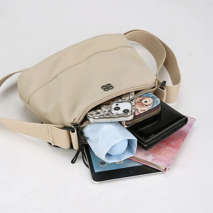 Nuova borsa a tracolla da donna in tessuto di nylon morbido Tasche multiple Borsa stile casual Borse a tracolla in tinta unita per ragazze