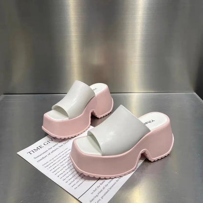 Pantoufles d'été pour femmes, sandales à plateforme tendance, pantoufles décontractées en cuir de luxe, pantoufles à talons hauts pour femmes, sandales à bout ouvert