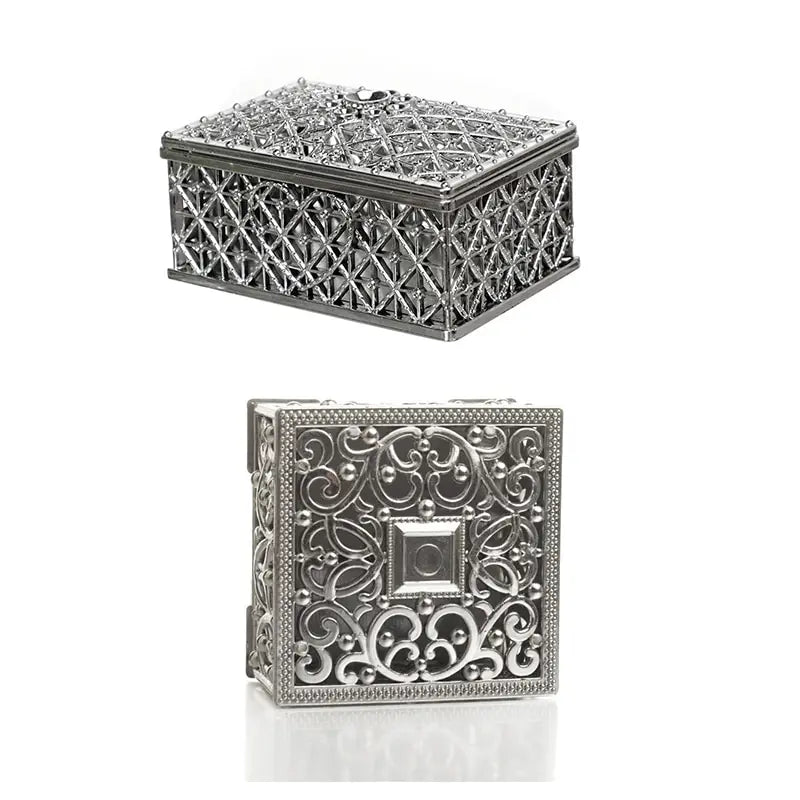 2 mini scatole portaoggetti per gioielli, colore argento, con motivo floreale intagliato, per collane, orecchini, anelli K-