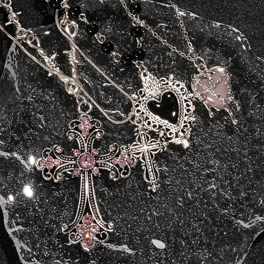 Y2K Sweet Cool Girl Collana con ciondolo croce creativa personalizzata con amore, adatta per l'uso quotidiano