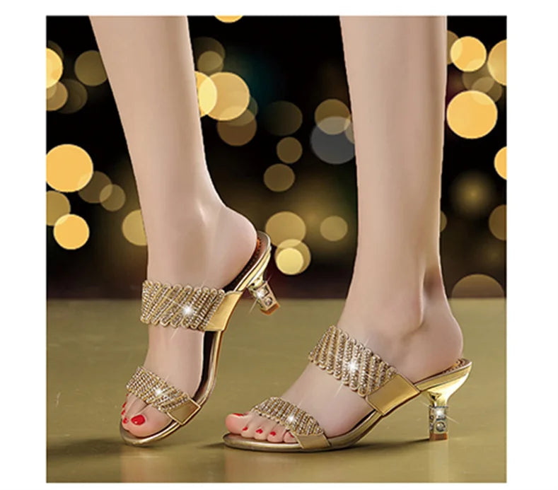 2024 nuove donne estate moda Comfort sandali eleganti oro una parola diamante tacco a spillo sandali con strass tacco medio