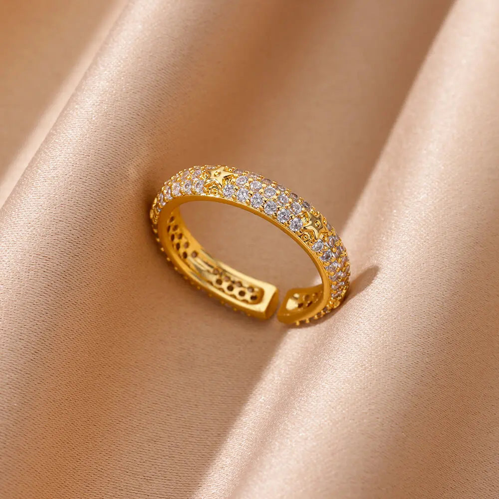 Anelli a forma di cuore geometrico con zirconi per donna Anello nuziale in acciaio inossidabile color oro Gioielli estetici di lusso Regalo per coppia 2025
