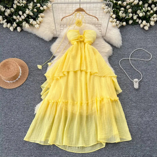 Elegante dolce vita alta scava fuori asimmetrico fiore tridimensionale abito halter vacanza sottile abiti estivi da festa per donna