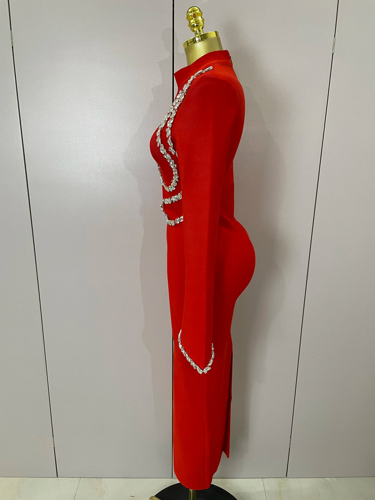Abito lungo aderente con fasciatura aderente con diamanti a maniche lunghe sexy 2025 Abiti da compleanno di lusso per feste da sera eleganti per celebrità da donna