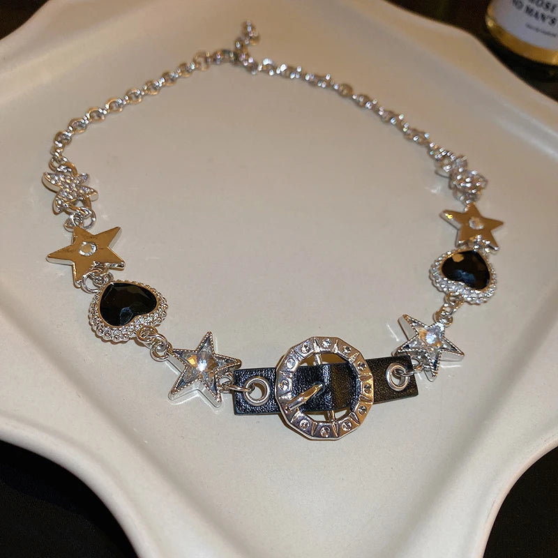 Collana scavata con paillettes a stella per donna Collana girocollo con nappe con strass intarsiati alla moda Accessori stile Y2k regalo
