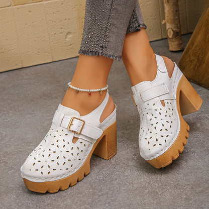 Nouvelles sandales d'été confortables pour femmes 2025 élégantes, talons hauts, sandales d'été à semelles épaisses, grandes chaussures décontractées à semelles épaisses pour femmes