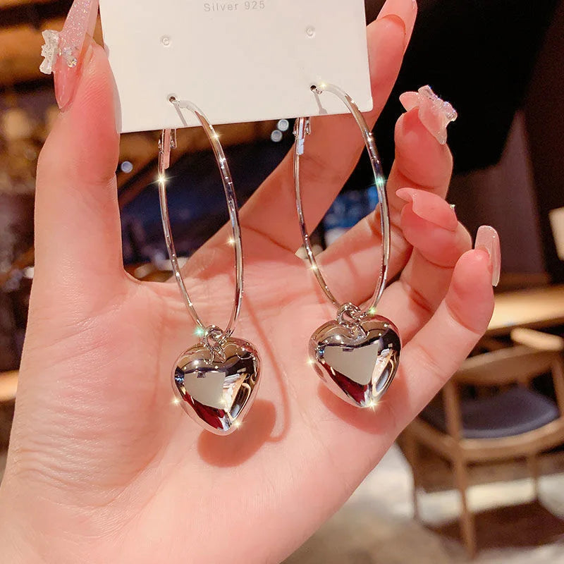 2024 nuovi orecchini pendenti con ciondolo a cuore per le donne Fashion Color oro Design esagerato Big Circle Hoops orecchino regalo di gioielli coreani