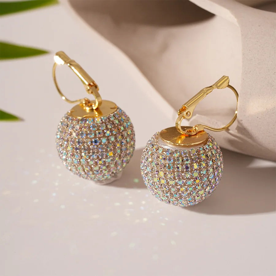 Orecchini scintillanti con zirconi e strass per le donne Orecchini a sfera rotondi Accessori da sposa per matrimoni Commercio all'ingrosso di gioielli per orecchie da festa