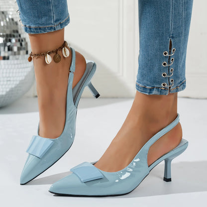 Sandales d'été 2026 pour femme à talon haut, chaussures élégantes à bout pointu avec bride arrière, design tendance pour banquets et fêtes