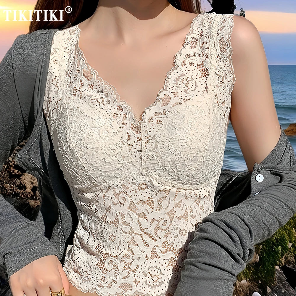 Gilet d'été sexy en dentelle à col en V profond avec coussinets de poitrine, débardeur floral brodé, caraco enveloppant la poitrine, débardeur rembourré court pour femme