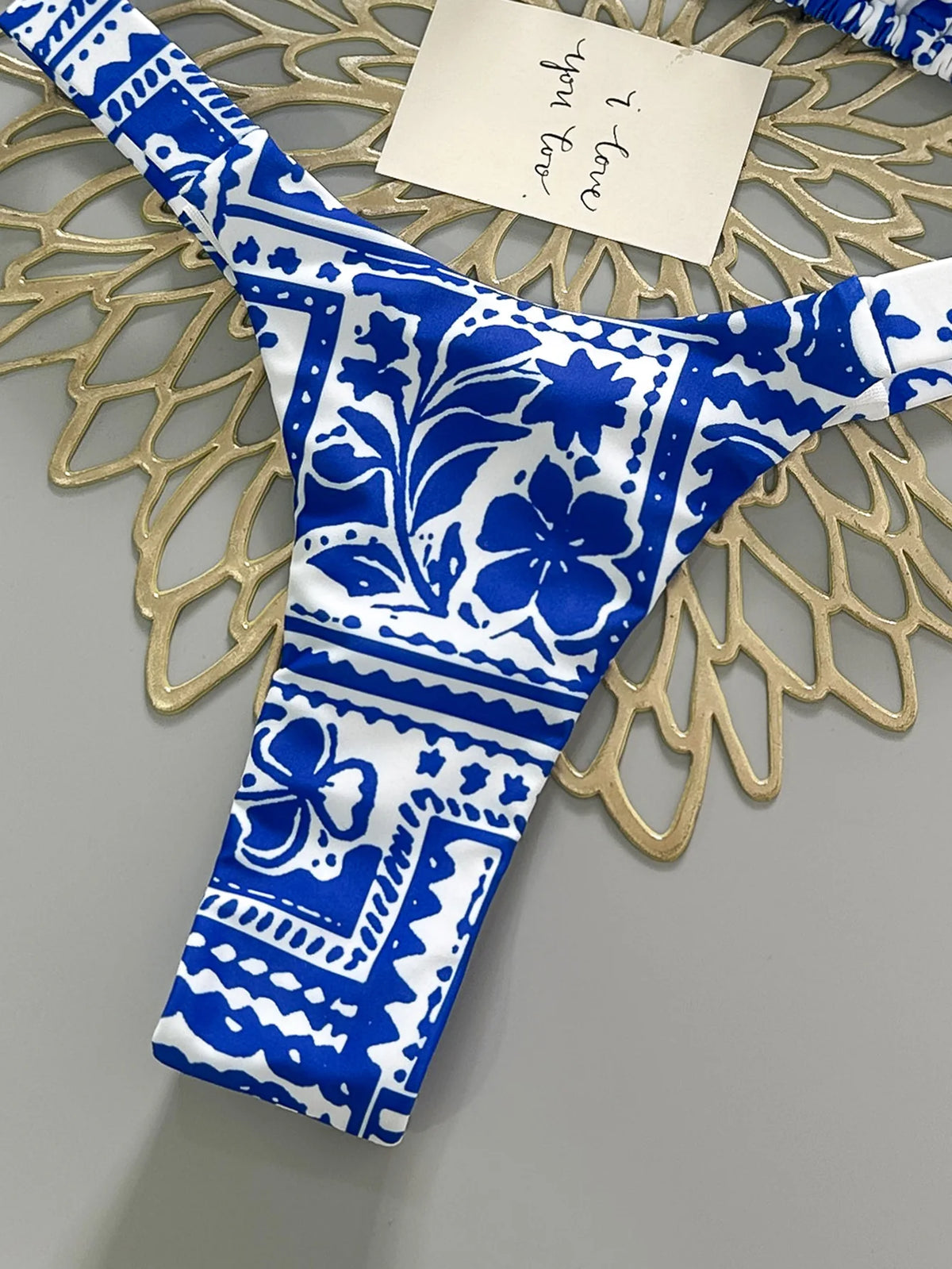 2026 Blue and White Porcelain Printed Bikini Neck Triangle Cup Split Swimsuit Women's Beach Holiday Swimsuit