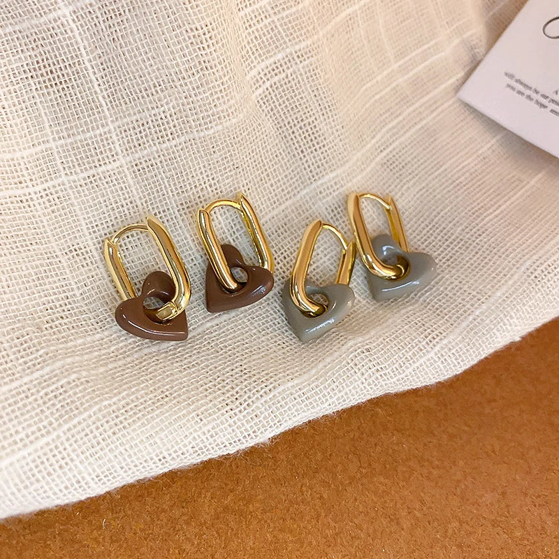 Orecchini a Cuore Rosso Carini per Donne e Ragazze, Orecchini a Cerchio Semplici e Lisci, Orecchini Geometrici alla Moda, Gioielli Rotondi per Feste