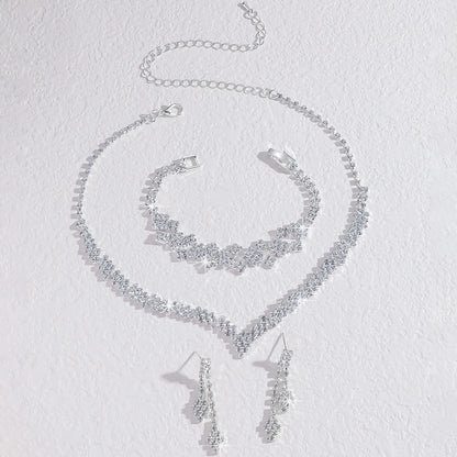 4/3 pezzi di orecchini, collane, bracciali, set di gioielli, banchetti e regali natalizi della serie di catene ad artiglio da donna della stagione nuziale92