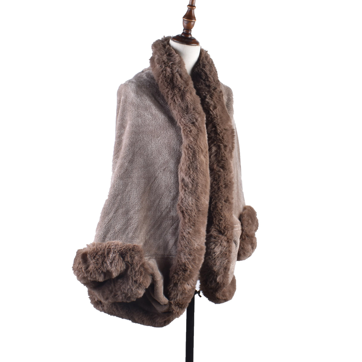 Cardigan da donna in peluche con maniche a pipistrello larghe e maniche a pipistrello in peluche con maniche calde di nuova moda invernale