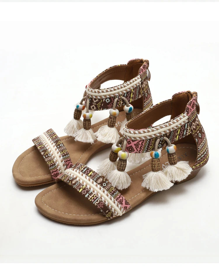 Neue Damen-Sommersandalen im römischen Bohème-Stil mit flachem Absatz, weicher Sohle, bequem und rutschfest für Urlaub und Tourismus