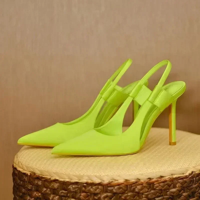 Sandales d'été pour femmes 2026 : Sandales de luxe à bride arrière pour femmes, à bout effilé, à enfiler, à talon aiguille fin, chaussures élégantes à talons pour femmes