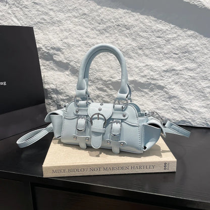 2025 Nuove borse a tracolla e a tracolla quadrate in PU Popolarità solida Borse stile Y2K dal design alla moda e alla moda per le donne alla moda