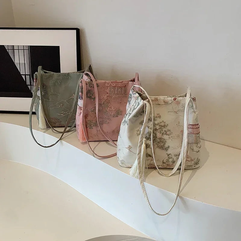 Borsa a tracolla da donna alla moda ricamata in stile cinese di vendita caldo 2026 Borsa di grande capacità di nuova tendenza estiva