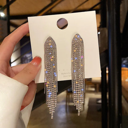 Nuova tendenza della moda Design unico Orecchini rettangolari eleganti e squisiti con zirconi per gioielli da donna Regali premium per feste di nozze