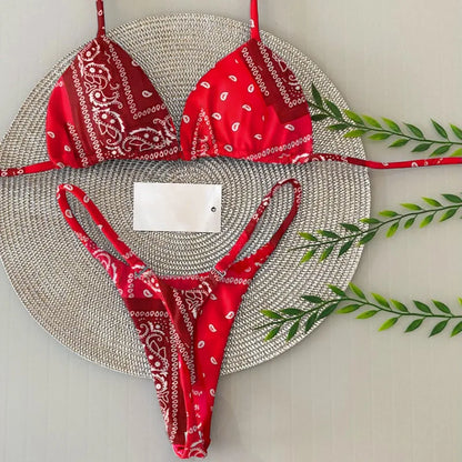 Nouveau maillot de bain fendu imprimé multicolore avec string sexy