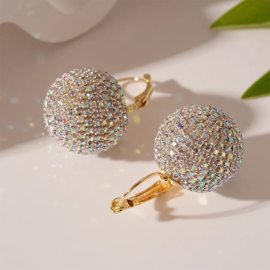Orecchini scintillanti con zirconi e strass per le donne Orecchini a sfera rotondi Accessori da sposa per matrimoni Commercio all'ingrosso di gioielli per orecchie da festa