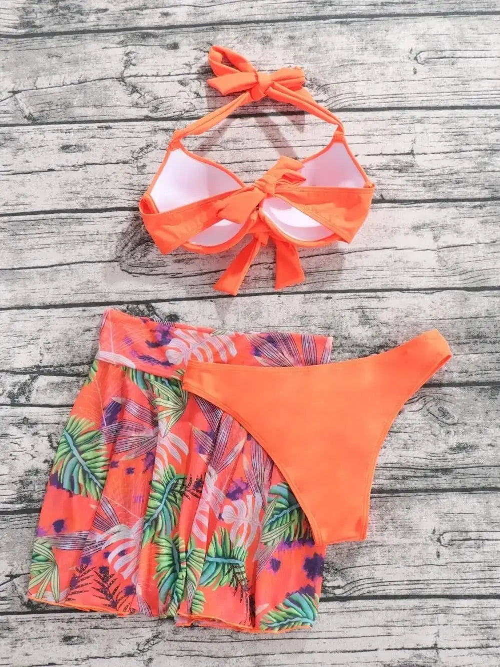 Costume da bagno tropicale a 3 pezzi con bikini halter push-up e camicia da spiaggia, per donna, collezione 2026