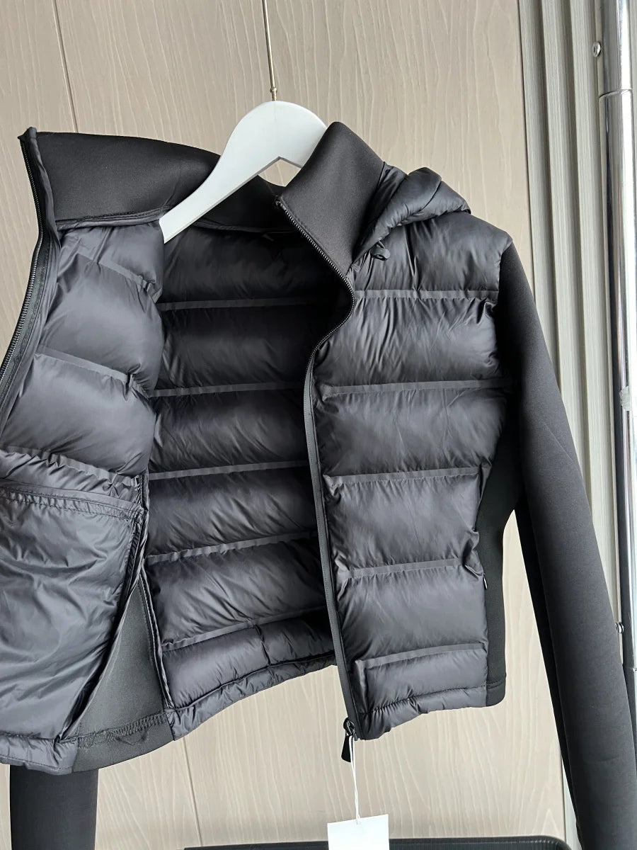 Piumino caldo leggero da donna nuovo arrivo invernale 2025 con maniche lunghe e cappotto sportivo con cappuccio con cerniera 4391742