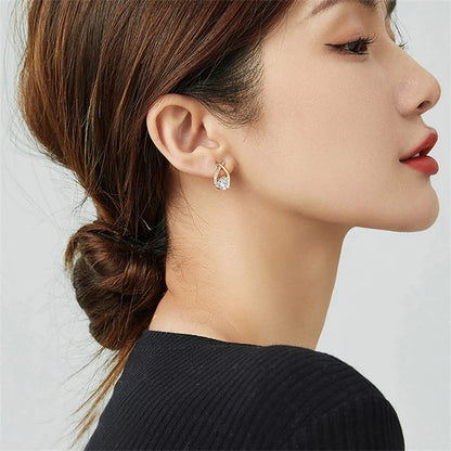 SKEDS Orecchini a croce alla moda per donne Ragazze Stile coreano Eleganti gioielli in cristallo Anelli per orecchie Orecchini a coda di pesce da donna Regalo