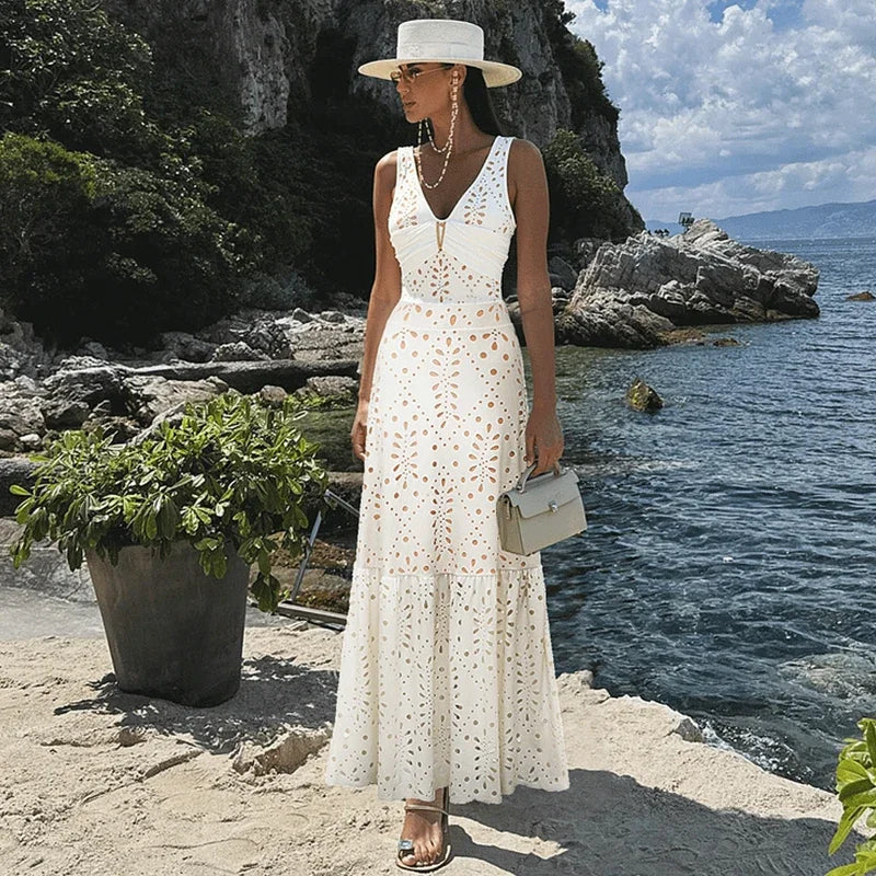 Women Bikini Set Swimsuit Sexy V Neck Solid Color Laser Cutting Flower Swimsuit Beachwear Luxury Summer Beachwear Dress