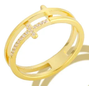 Anello minimalista con cuore d'amore in acciaio inossidabile per donna Anelli con zirconi intarsiati Gioielli di moda romantici impermeabili color oro