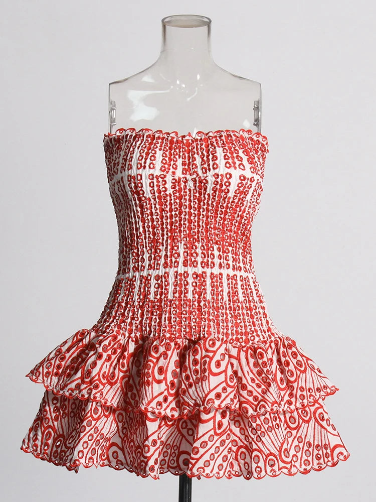 TWOTWINSTYLE Abito sexy con orlo a strati tagliato per le donne Mini abiti a vita alta senza spalline senza maniche con spalle scoperte Abbigliamento femminile