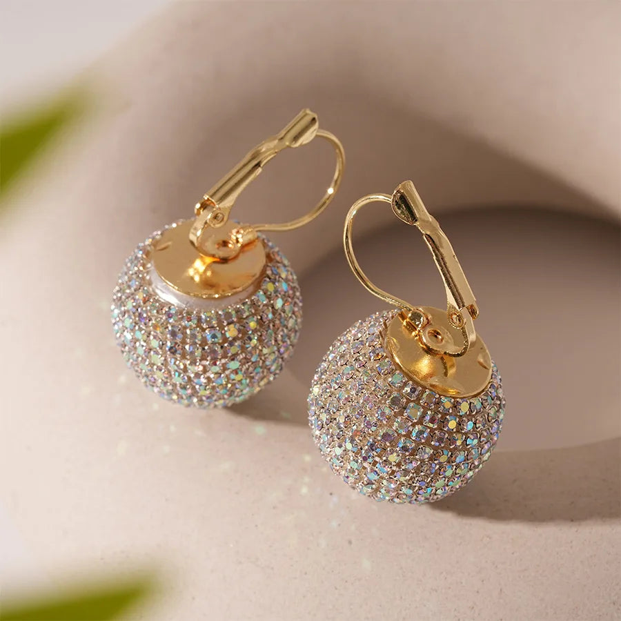 Orecchini scintillanti con zirconi e strass per le donne Orecchini a sfera rotondi Accessori da sposa per matrimoni Commercio all'ingrosso di gioielli per orecchie da festa