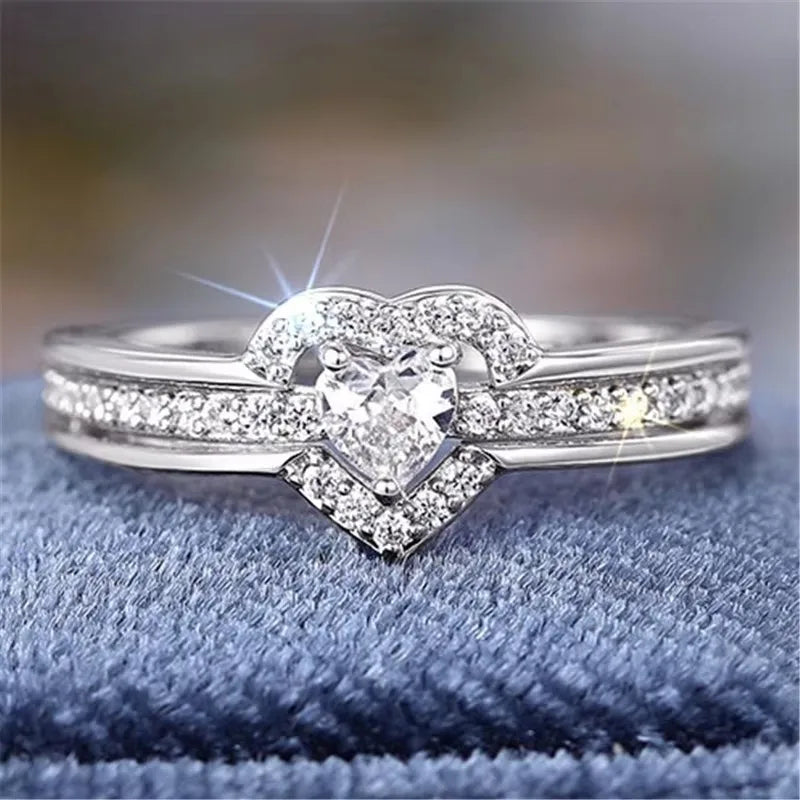 Anello Nuziale Romantico in Argento Sterling 925, Gioiello Femminile con Cuore Brillante in Zirconia, Accessorio per Dito, Anello di Fidanzamento