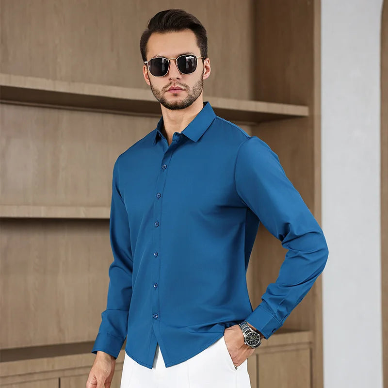 Camicia da uomo in tinta unita a maniche lunghe casual da lavoro nuova, resistente alle rughe, comoda e versatile per tutte le stagioni