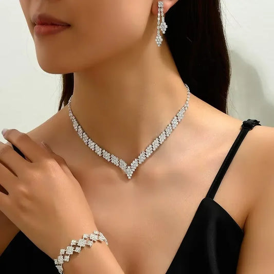 4/3 pezzi di orecchini, collane, bracciali, set di gioielli, banchetti e regali natalizi della serie di catene ad artiglio da donna della stagione nuziale92