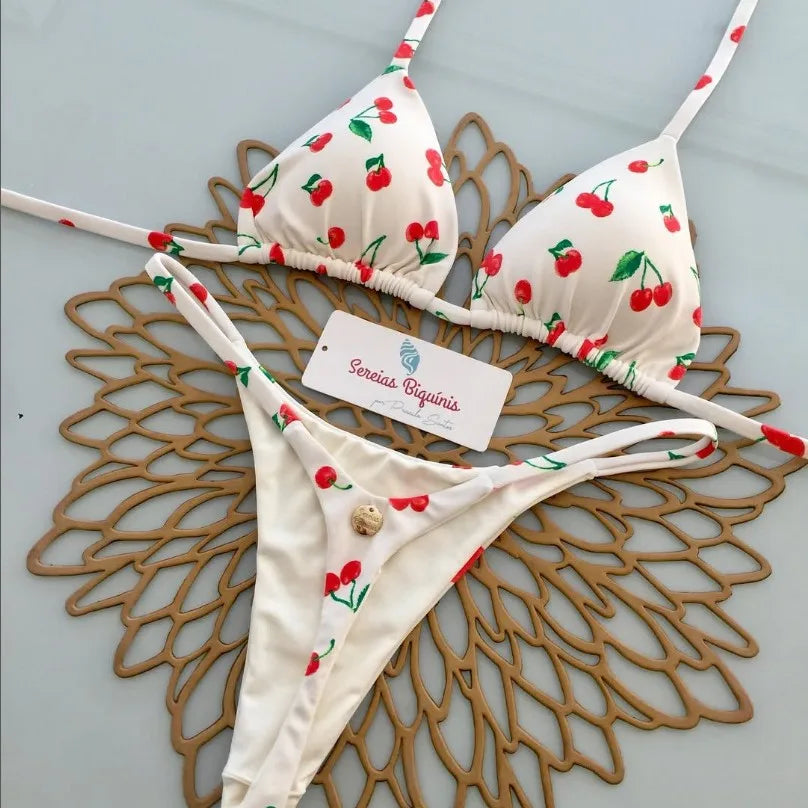 2026 Neuer sexy Micro-Bikini-Set mit Prints für Damen, Urlaub-Badeanzug, Schnür-Bademode, 2-teiliges Set, rückenfreier brasilianischer Biquini, Strandmode