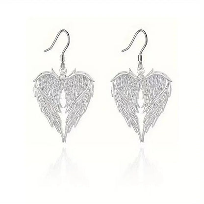 Collana con Ciondolo a Forma di Cuore con Ali d'Angelo in Argento con Micro Zirconi Incastonati, Nuovo Design Estetico di Alta Qualità, Squisita ed Elegante
