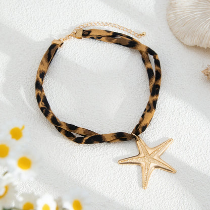 Ingemark 7 Stili Etnici Multistrato Collana a catena in velluto Donna 2025 Nuova moda Conchiglia in metallo Stella marina Cuore Ciondolo Collo Gioielli