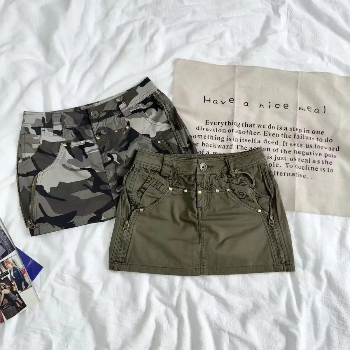 Y2K Minigonna moda Donna Harajuku Retro Camouflage Stampa grafica Verde militare Gonna corta Goth Multi tasche Pantaloncini a vita bassa