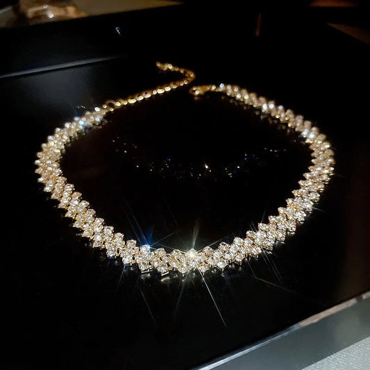 Collana girocollo di lusso con strass pieni lucidi per le donne Collane di cristallo geometriche personalizzate Regali per feste di gioielli da sposa