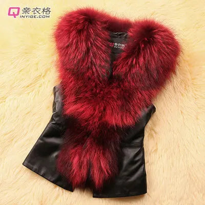 Nuove donne di inverno gilet di pelliccia femminile gilet di pelle PU 2026 nuove signore in pelle PU splicing collo di pelliccia di volpe sintetica giacca senza maniche