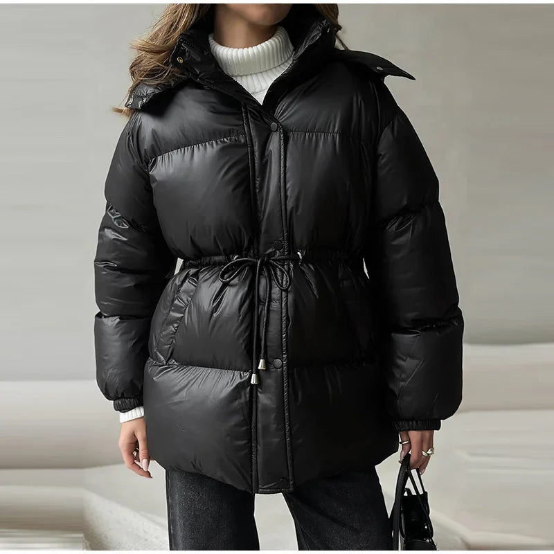 Giacca invernale da donna con cappuccio, calda, con cintura in vita regolabile, maniche lunghe, chiusura con zip, cappotto imbottito da donna, moda 2026, parka spessa da donna