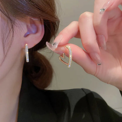 Orecchini in argento 925 con ago in argento moda coreana con cuore di cristallo per gioielli da donna 2025 Trending Nuovi orecchini a cerchio da donna di lusso Brincos