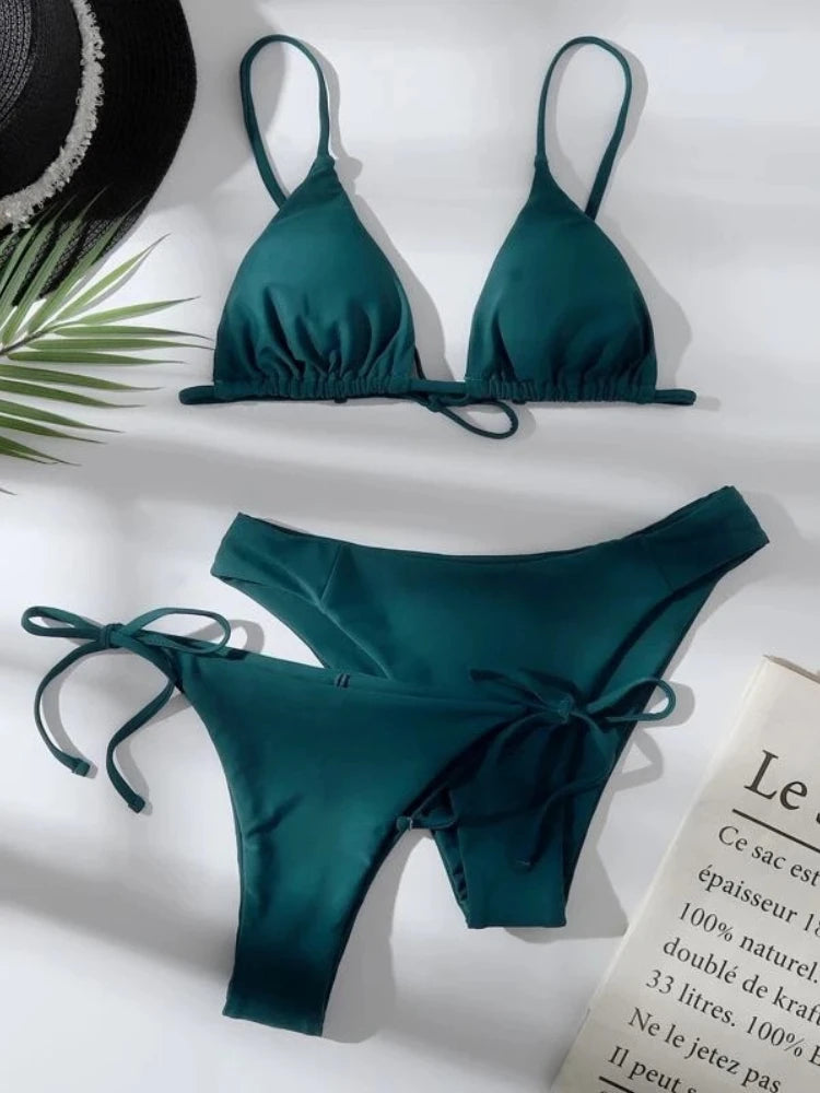 3-teiliges Bikini-Set für Damen, Push-Up-Badeanzug mit 2 Unterteilen, niedriger und mittelhoher Bund, verstellbare Träger, Sommer-Strandbekleidung
